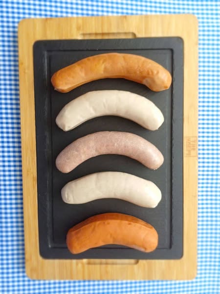 xúc xích đức premium -2