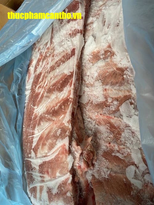 Sườn cánh buồm heo Nga Miratorg thùng 10kg, đông lạnh (12)