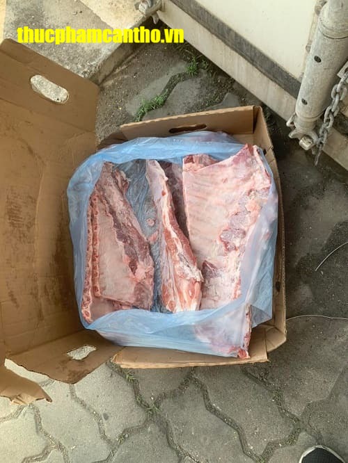Sườn cánh buồm heo Nga Miratorg thùng 10kg, đông lạnh (21)