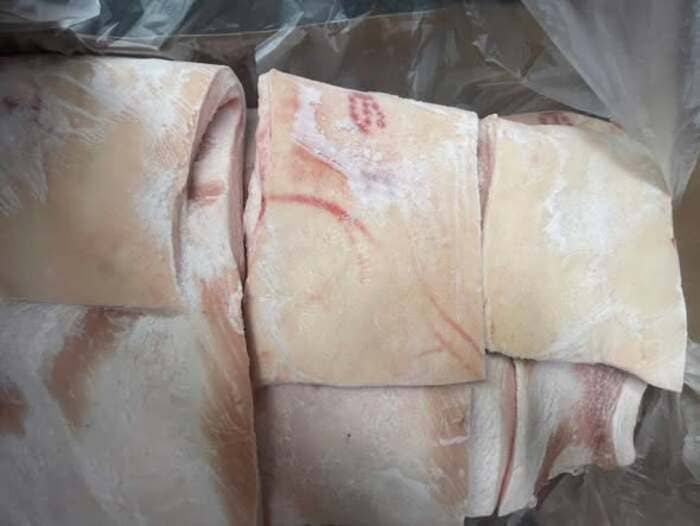 Mỡ Lưng Heo Có Da Blomer Nhập Khẩu Đức Đông Lạnh (4)