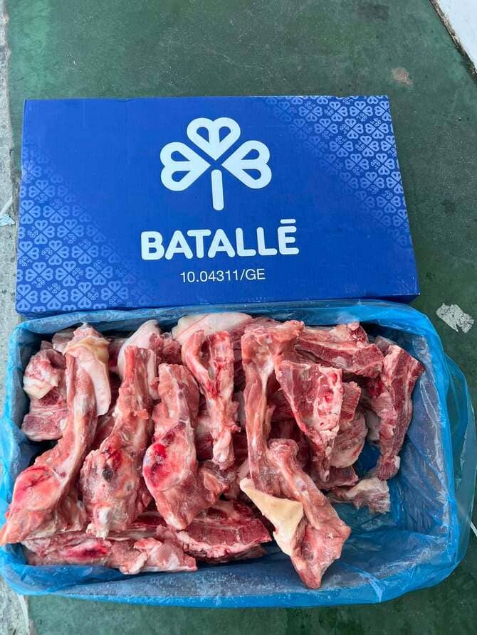 Xương Đuôi Heo Batalle Nhập Khẩu Tây Ban Nha Đông Lạnh (4)